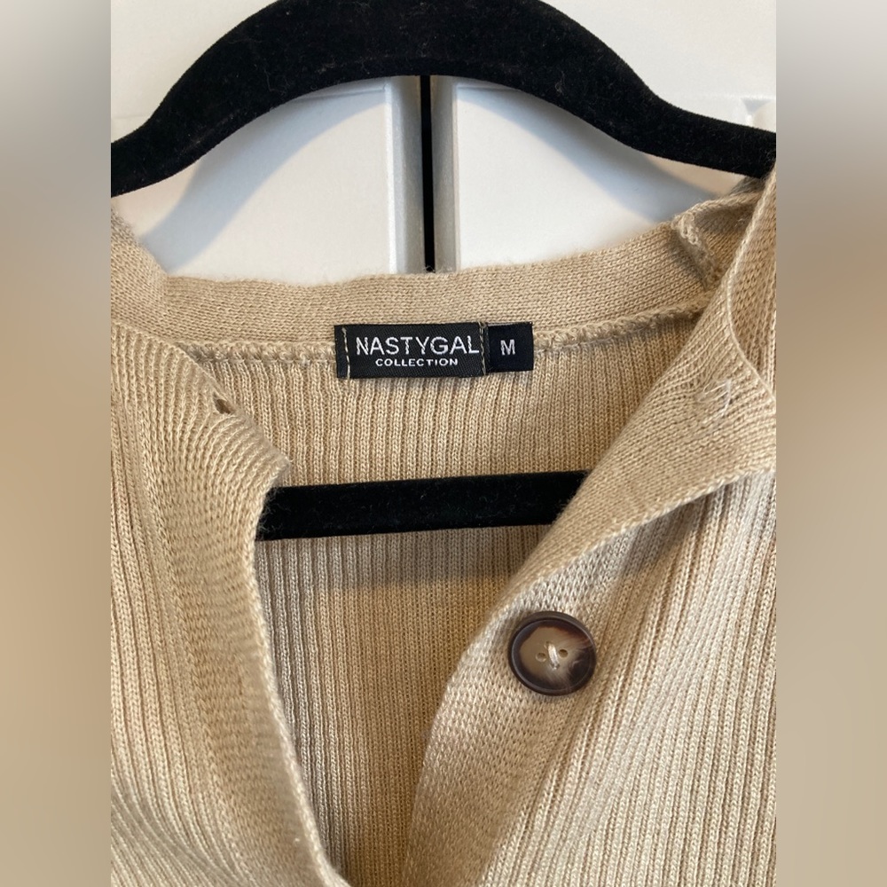 Nasty Gal Cropped Cardigan - Picture 2 of 2